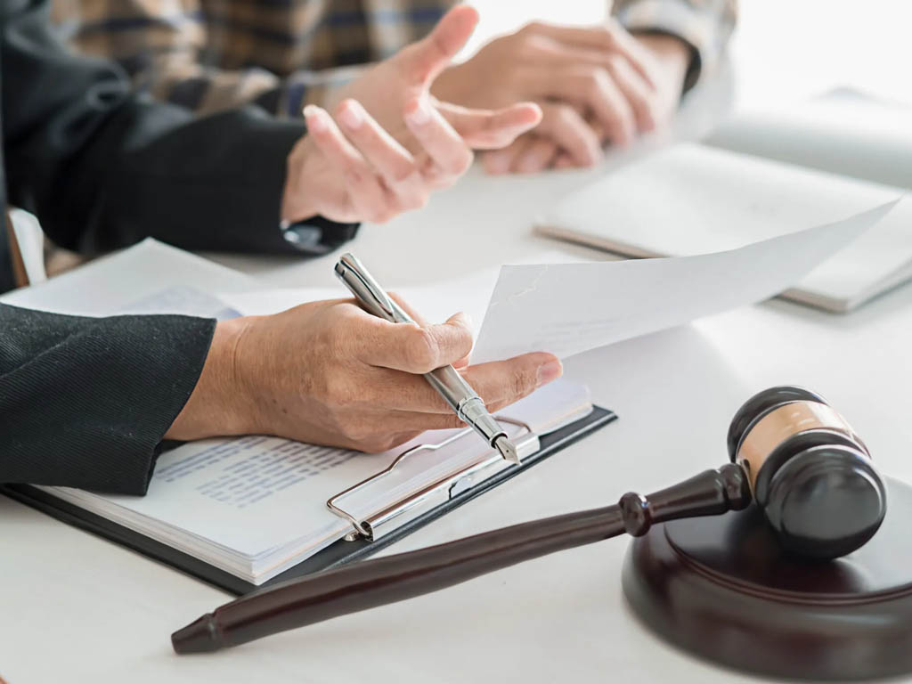 وظایف بهترین وکیل مالیاتی در کرج